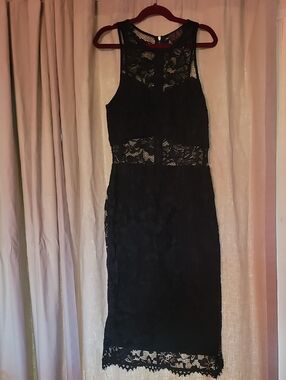 Hot Miami Styles Black Lace Midi Dress